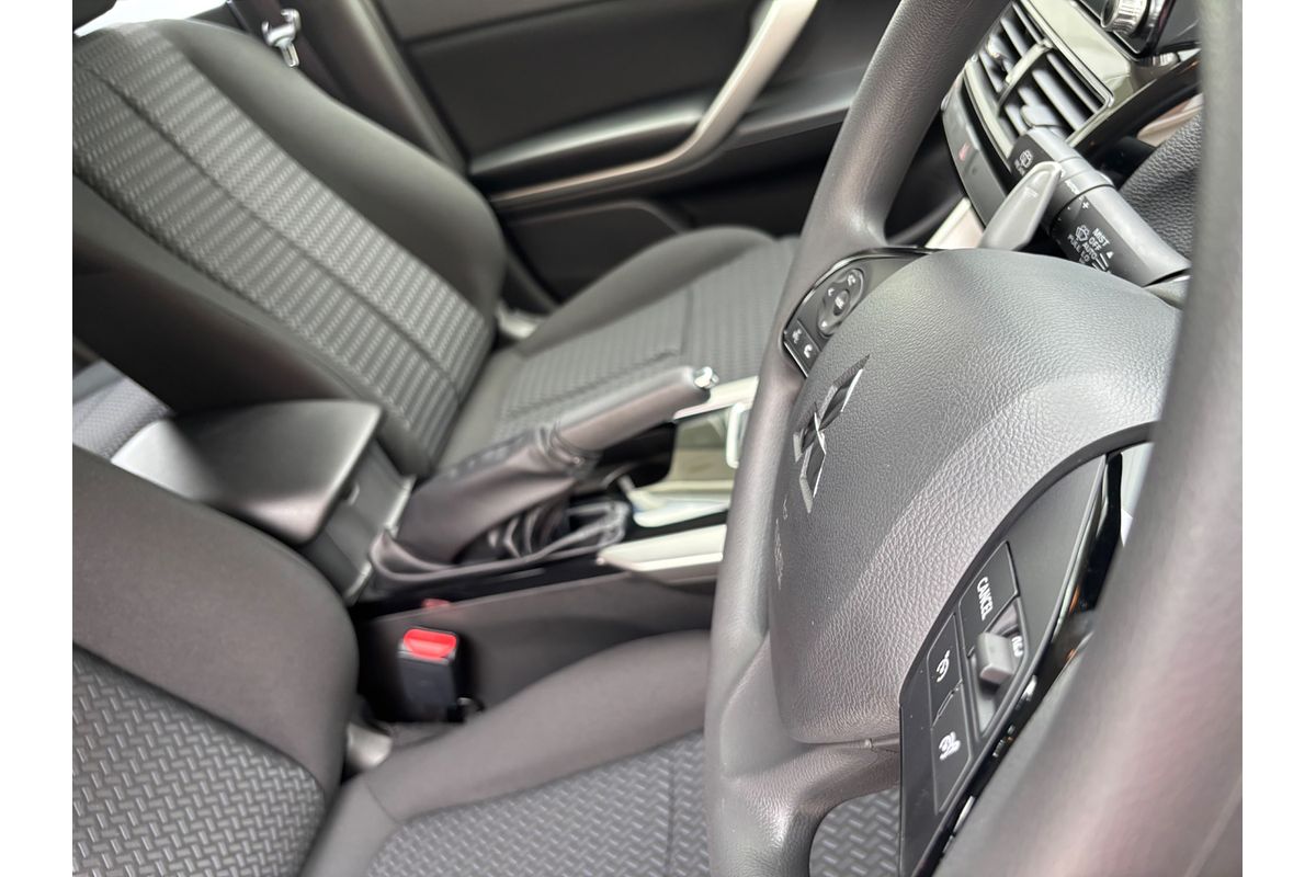 2024 Mitsubishi Eclipse Cross ES YB