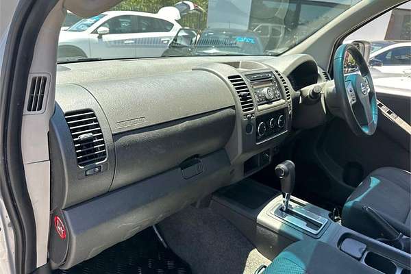 2014 Nissan Navara Silverline SE D40 Series 9 4X4