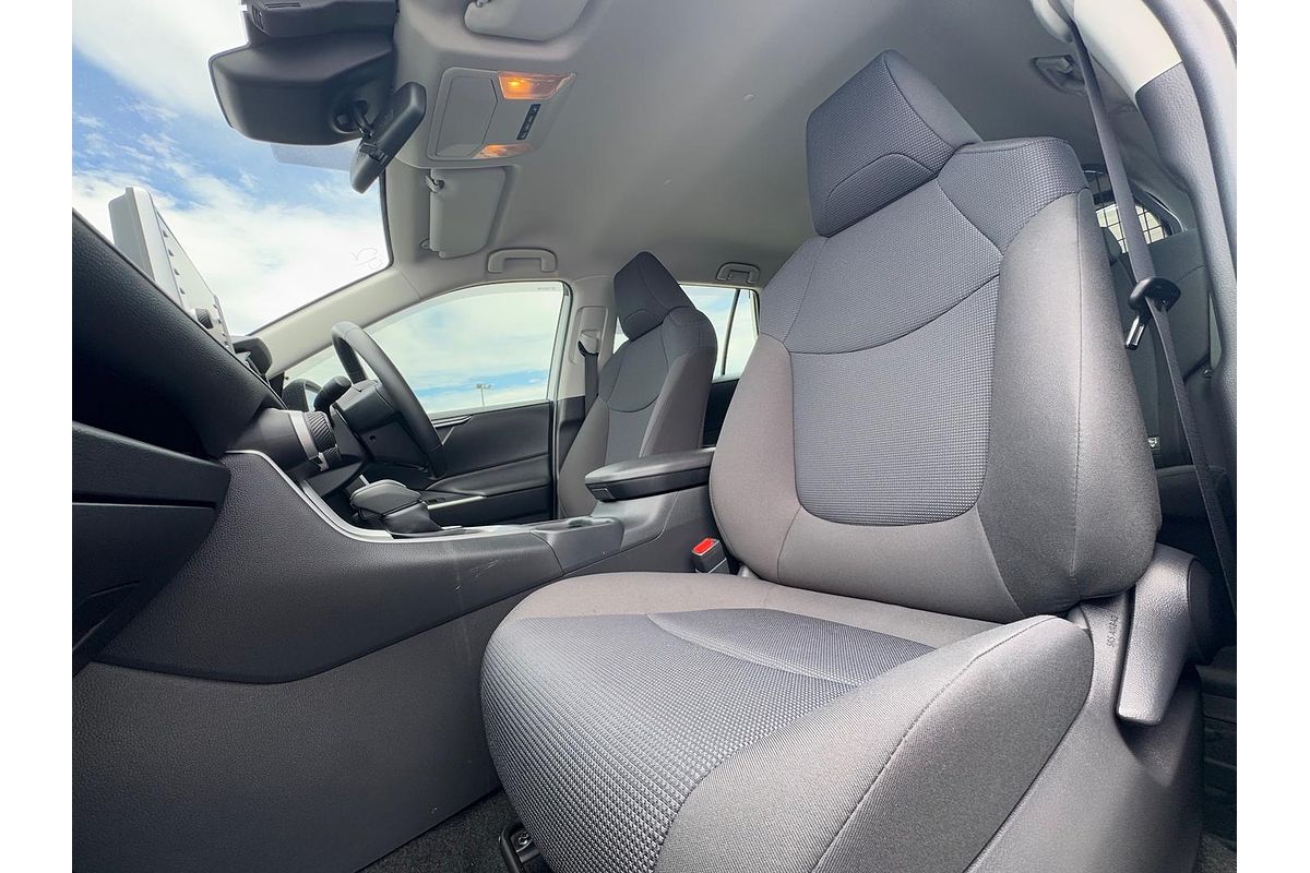2021 Toyota RAV4 GX AXAH54R