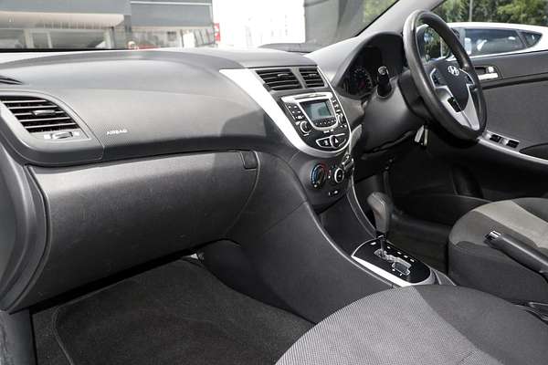 2012 Hyundai Accent Active RB