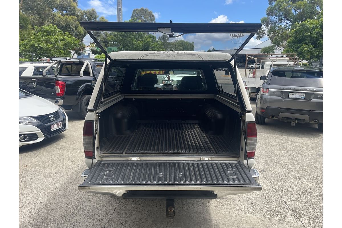 2012 Nissan Navara ST-R (4x4) D22 Series 5 4X4
