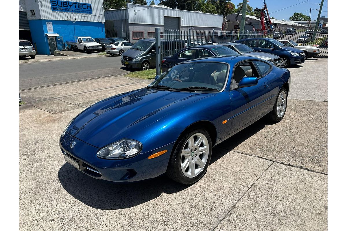 1997 Jaguar XK8 Classic