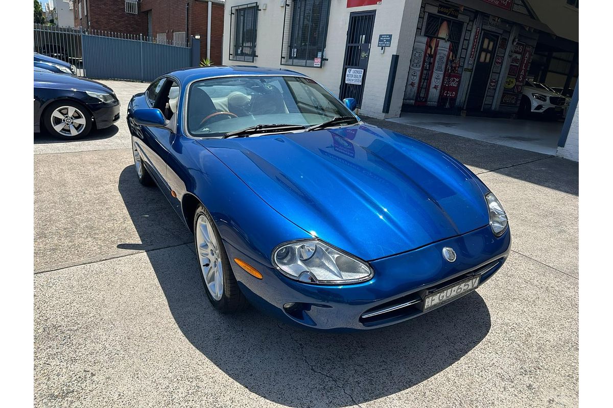 1997 Jaguar XK8 Classic