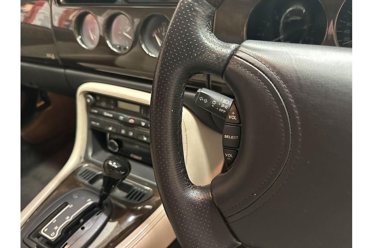 1997 Jaguar XK8 Classic