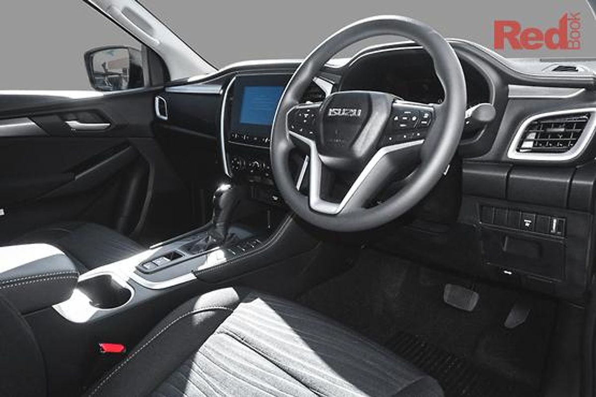 2023 Isuzu MU-X LS-M