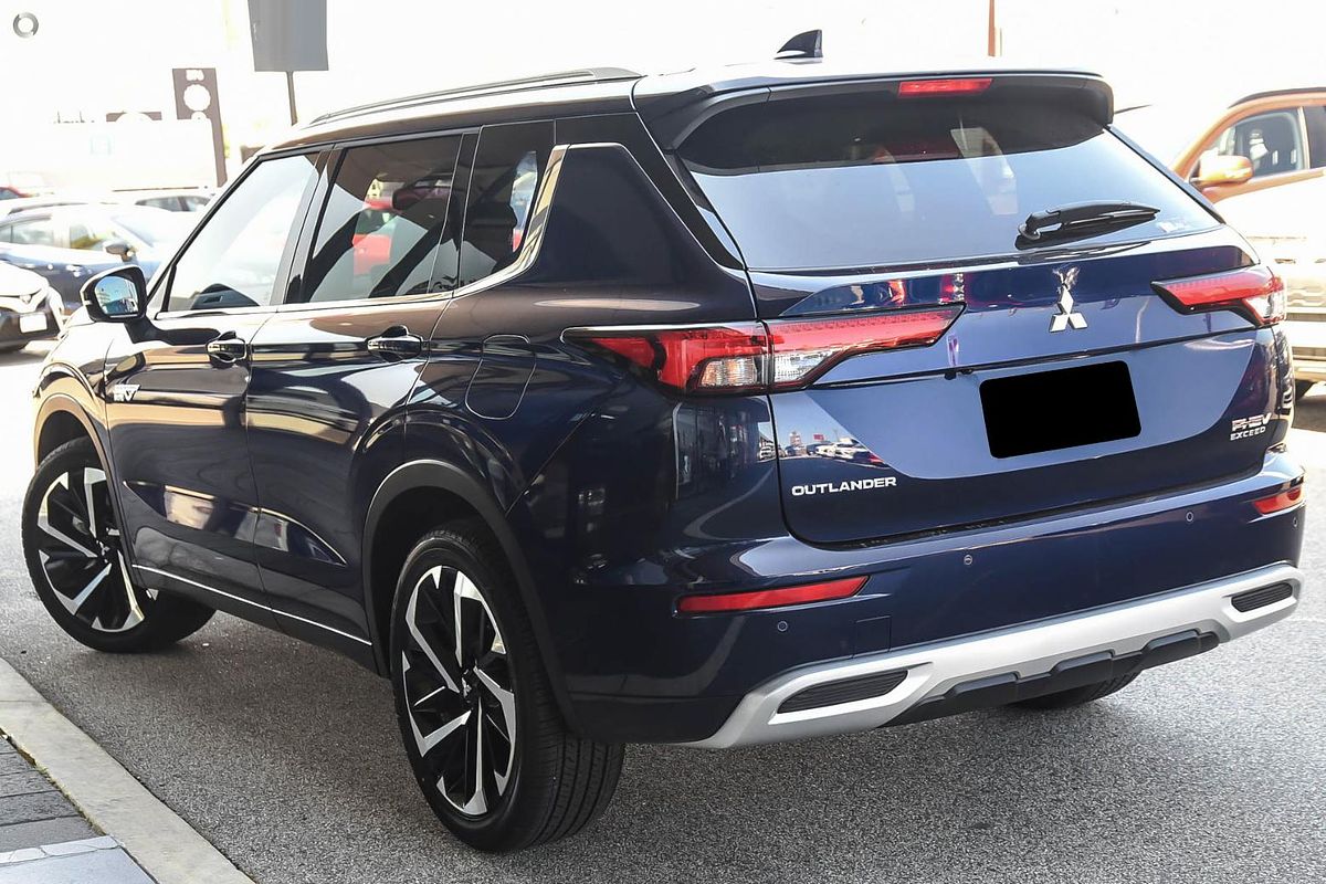 2024 Mitsubishi Outlander PHEV Exceed ZM