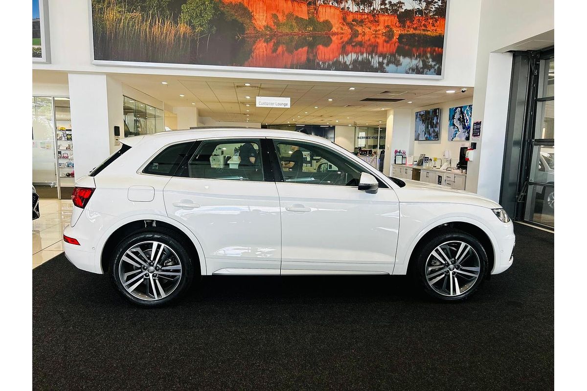 2019 Audi Q5 40 TDI sport FY