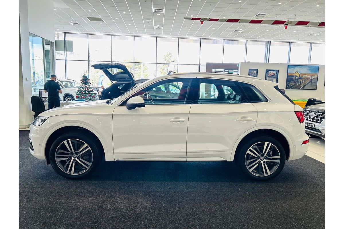2019 Audi Q5 40 TDI sport FY