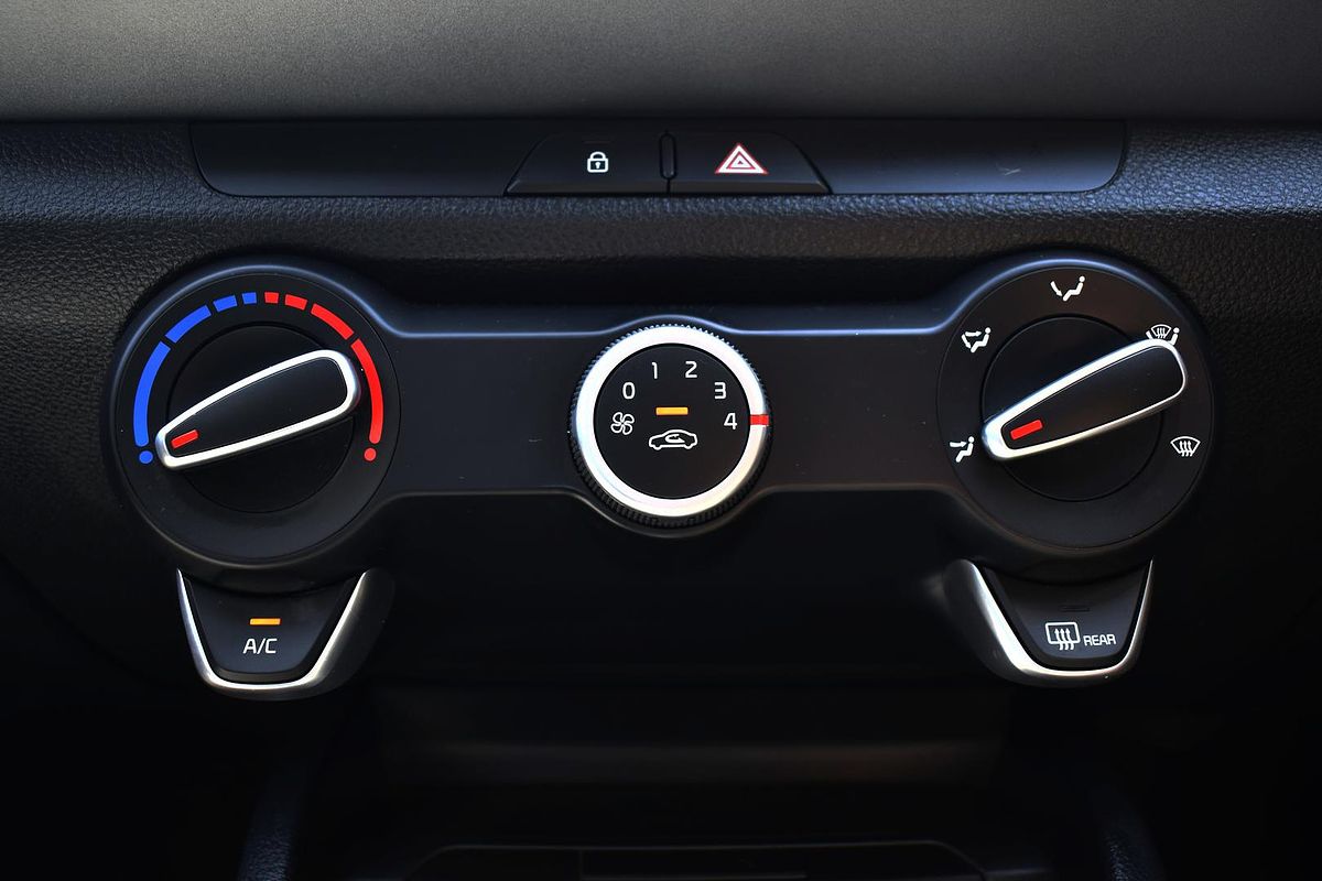 2022 Kia Stonic S YB