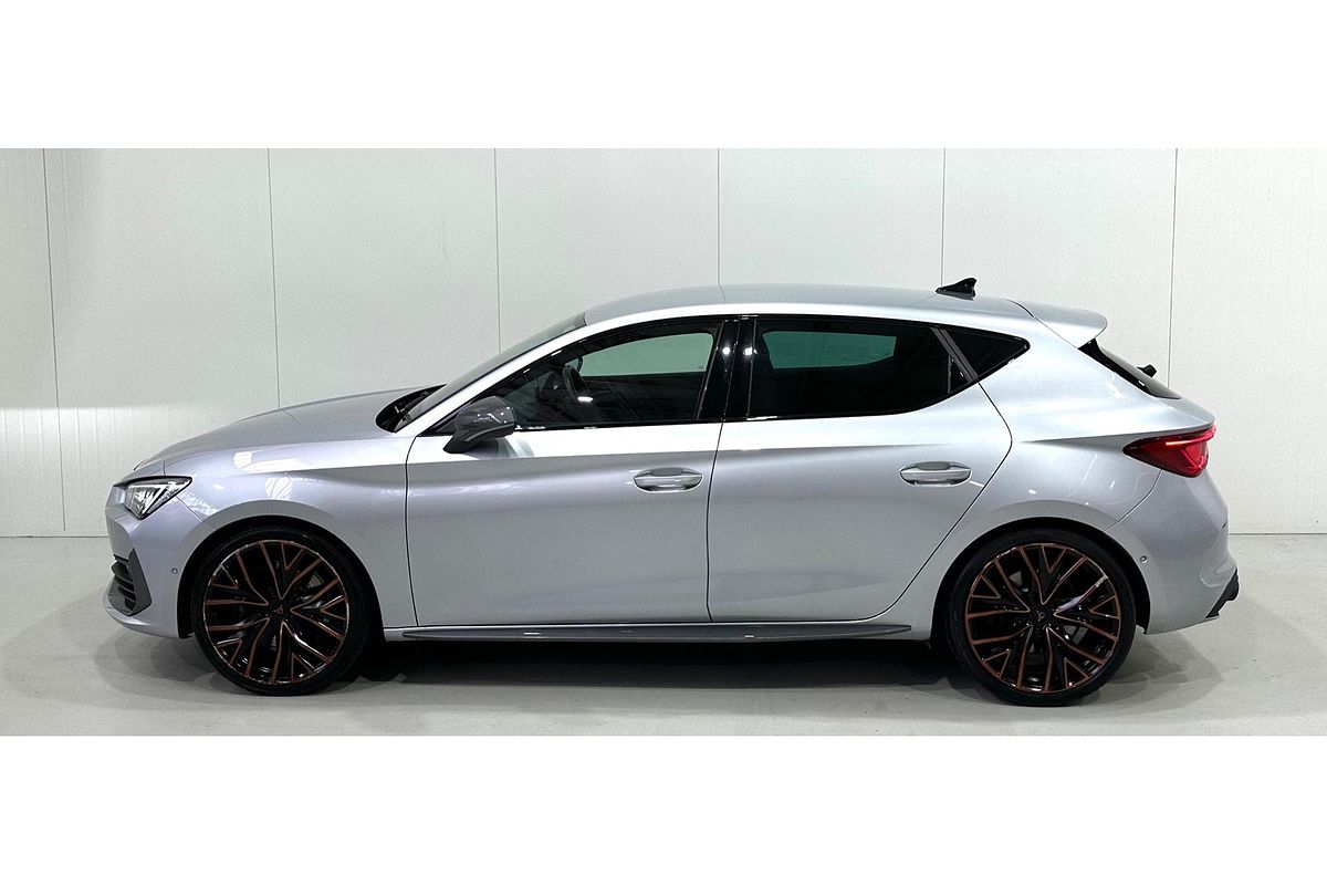 2023 CUPRA Leon VZx KL 2WD