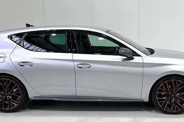 2023 CUPRA Leon VZx KL 2WD