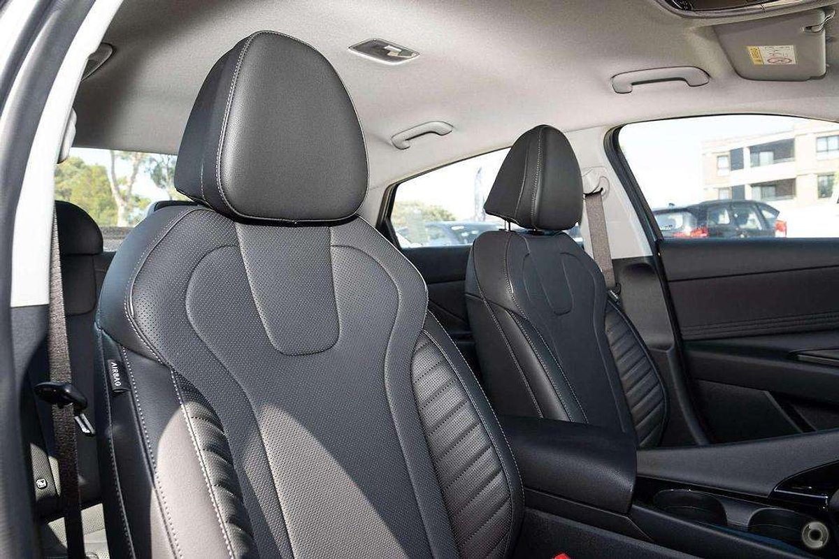 2024 Hyundai i30 Elite Hybrid CN7.V2