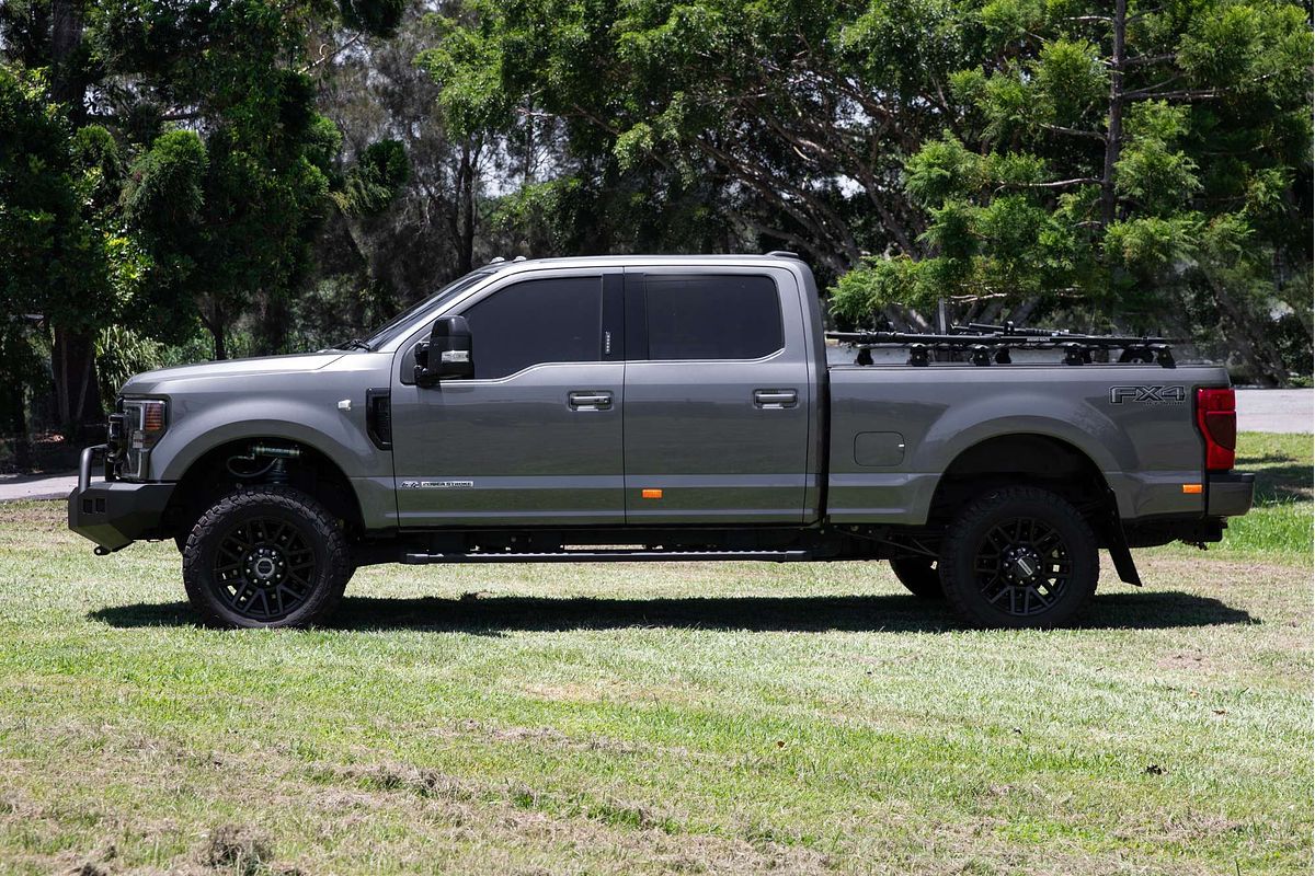 2023 Ford F250 Super Duty  4X4