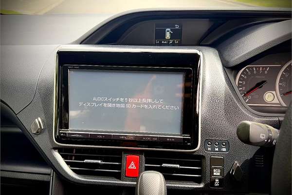 2015 Toyota Noah Welcab ZRR80