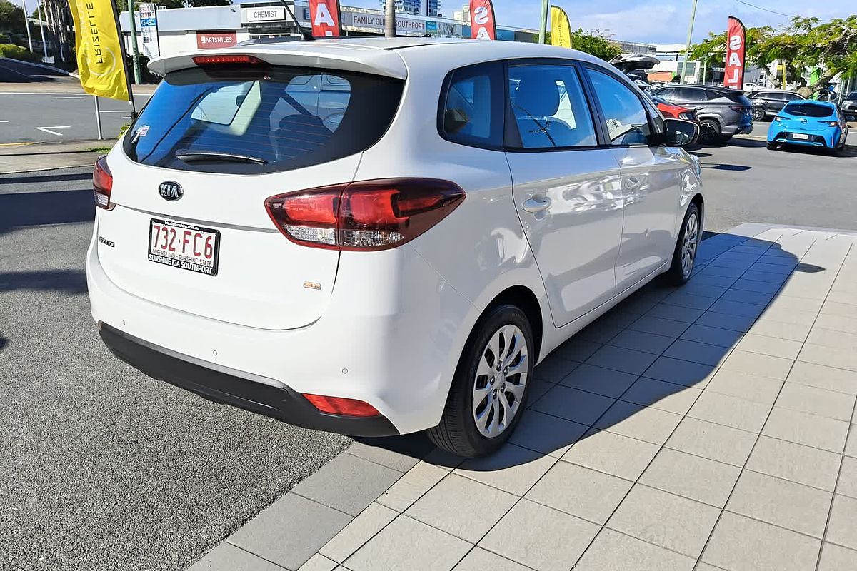 2016 Kia Rondo S RP