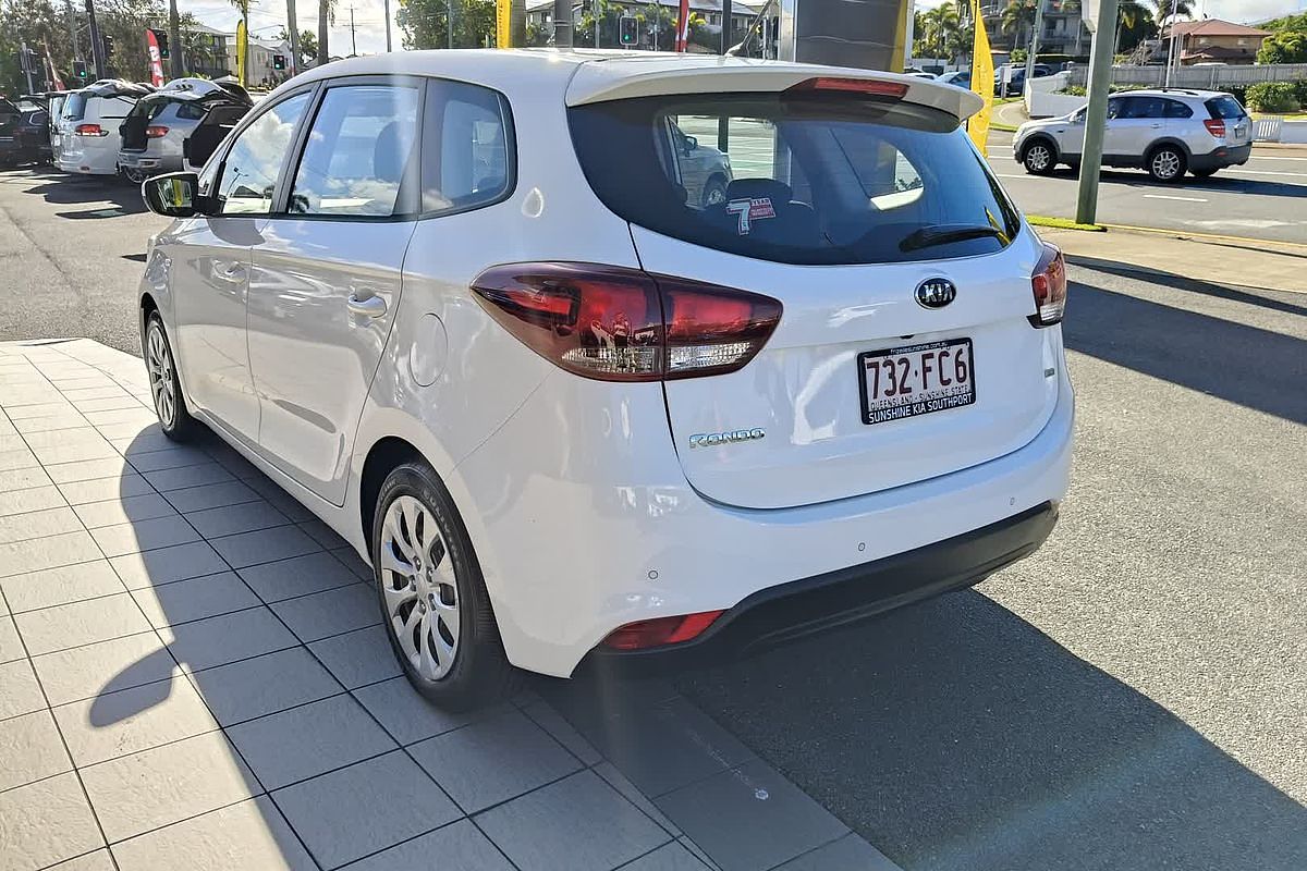 2016 Kia Rondo S RP
