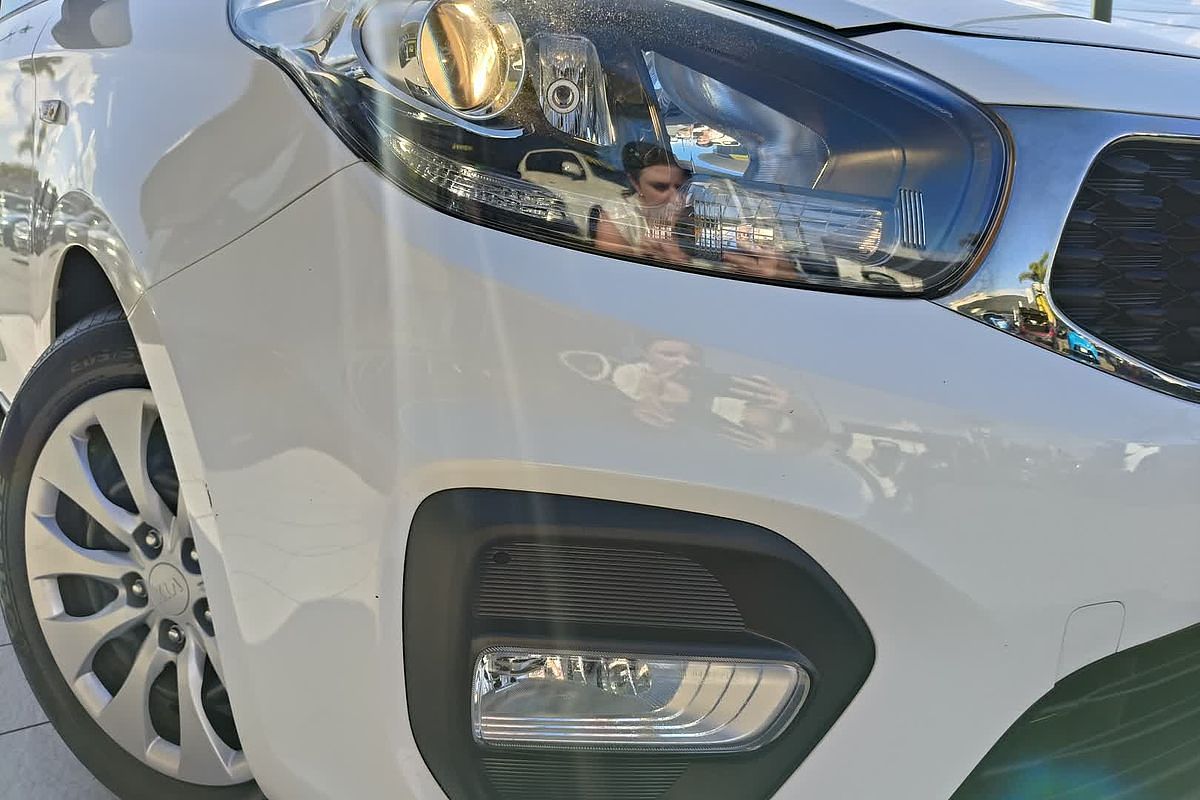 2016 Kia Rondo S RP