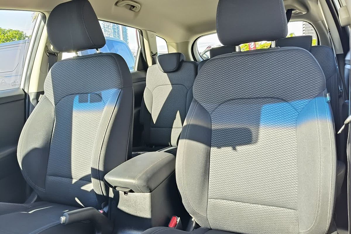 2016 Kia Rondo S RP