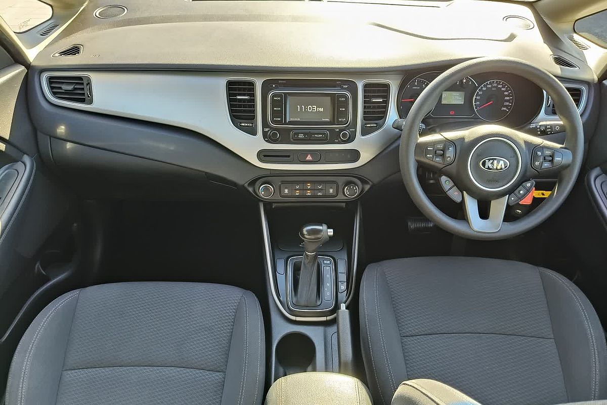 2016 Kia Rondo S RP