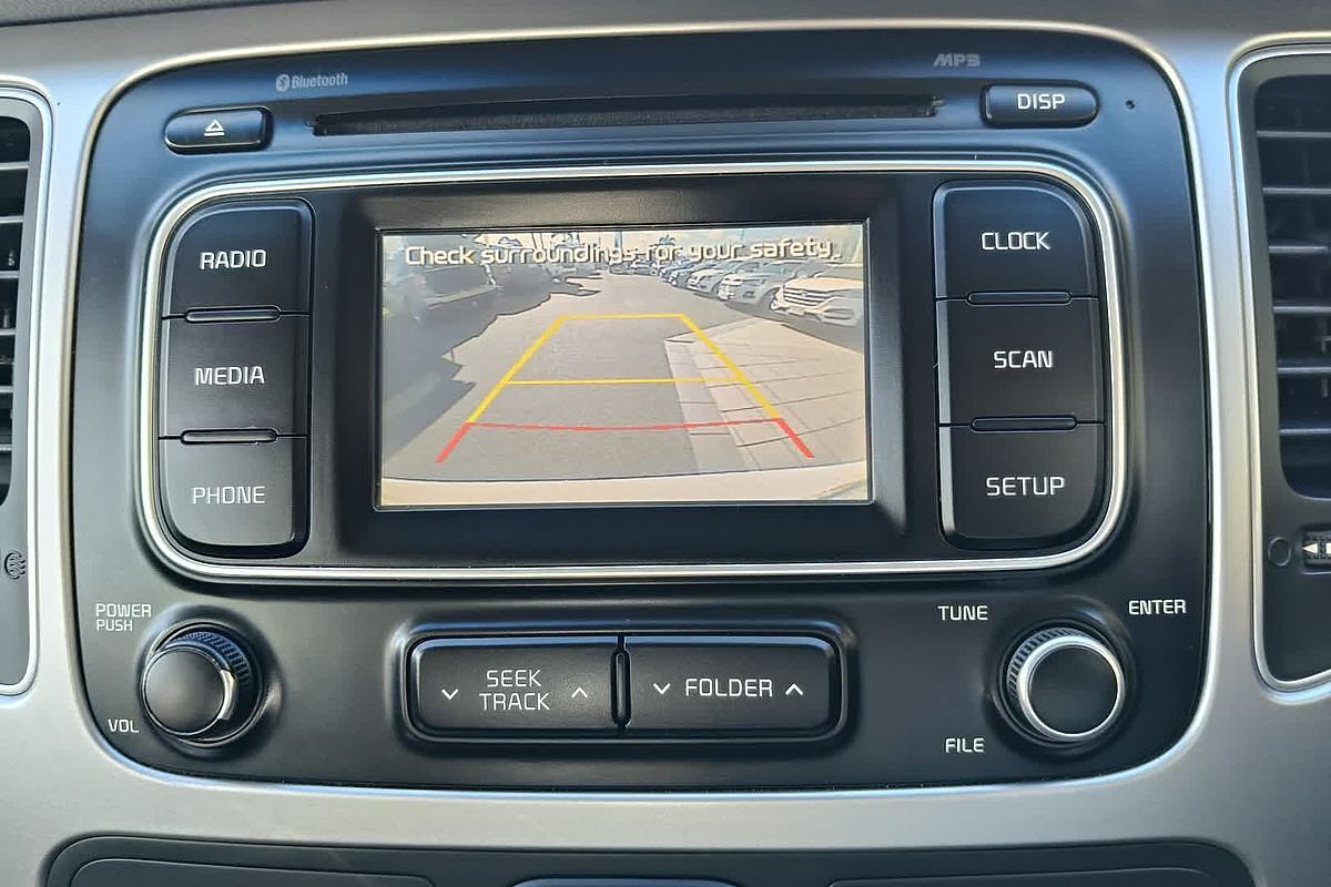 2016 Kia Rondo S RP
