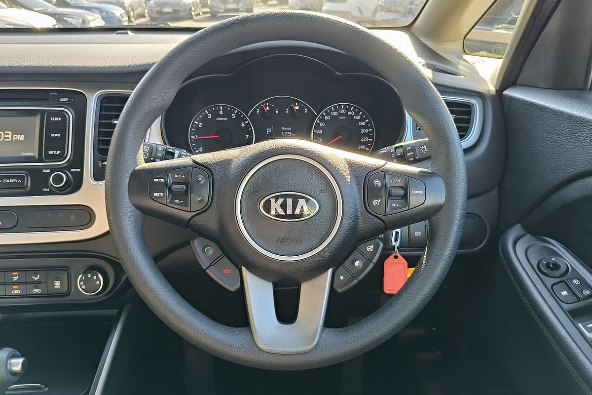 2016 Kia Rondo S RP