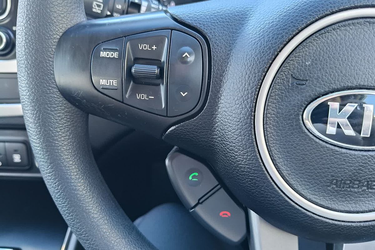 2016 Kia Rondo S RP