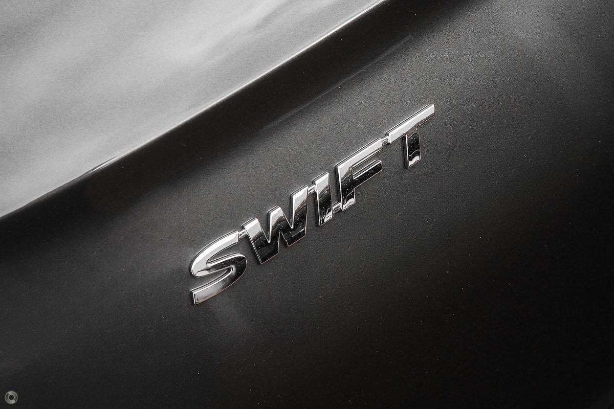 2024 Suzuki Swift Hybrid Plus UZ