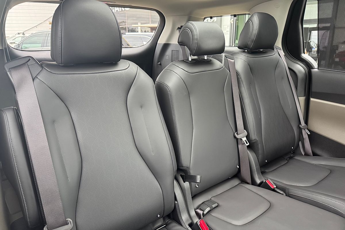 2024 Kia Carnival GT-Line KA4 PE