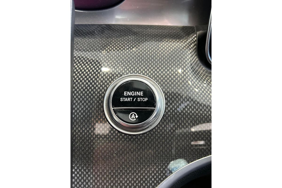 2022 Mercedes-Benz C-Class C200 W206