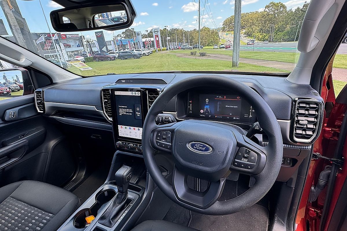2024 Ford Everest Ambiente
