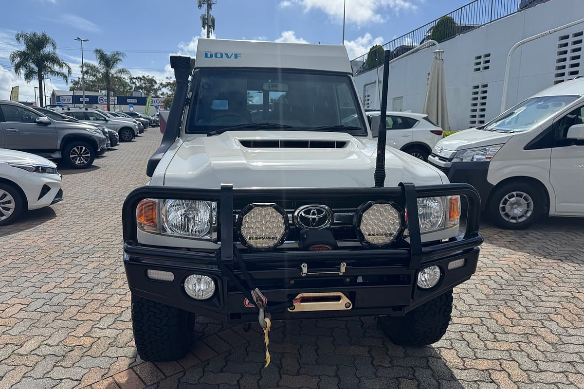 2017 Toyota Landcruiser GXL Troopcarrier VDJ78R