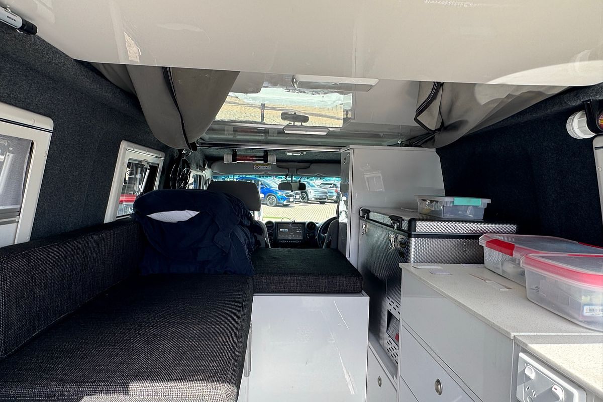 2017 Toyota Landcruiser GXL Troopcarrier VDJ78R
