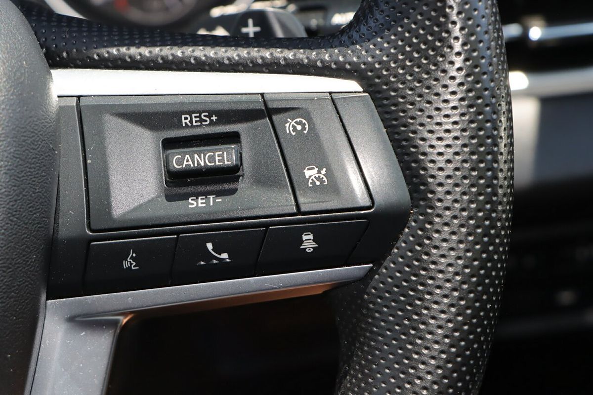 2022 Mitsubishi Outlander LS ZM