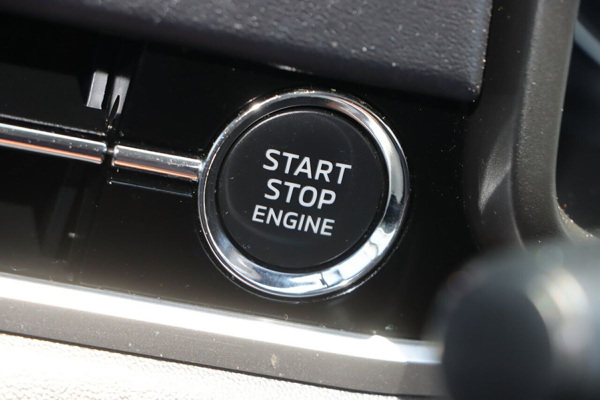 2022 Mitsubishi Outlander LS ZM