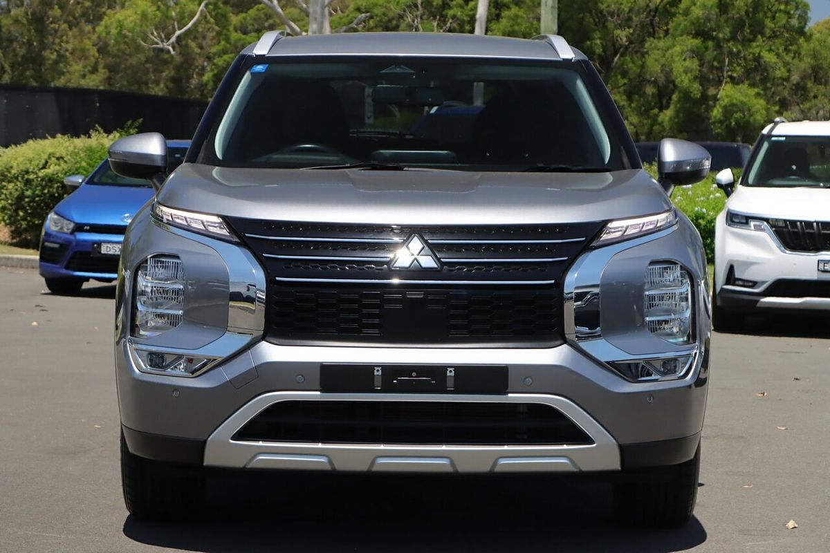2022 Mitsubishi Outlander LS ZM