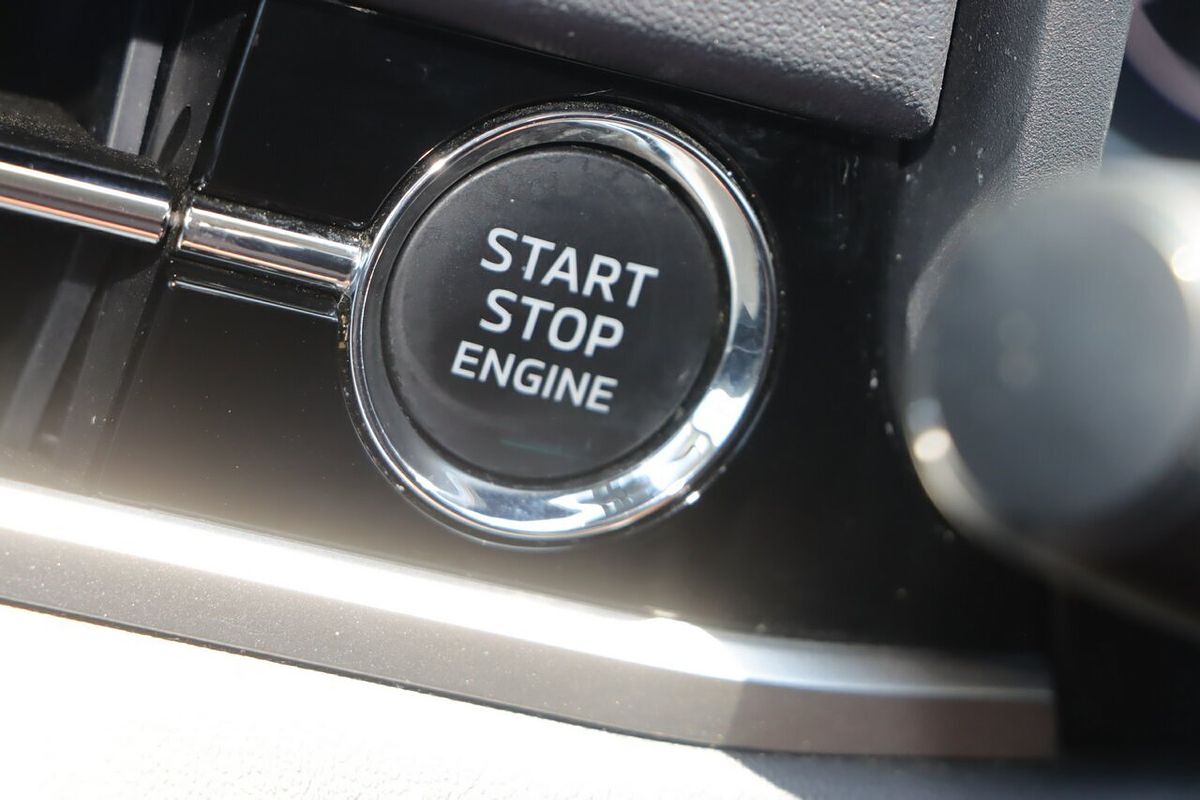 2021 Mitsubishi Outlander ES ZM