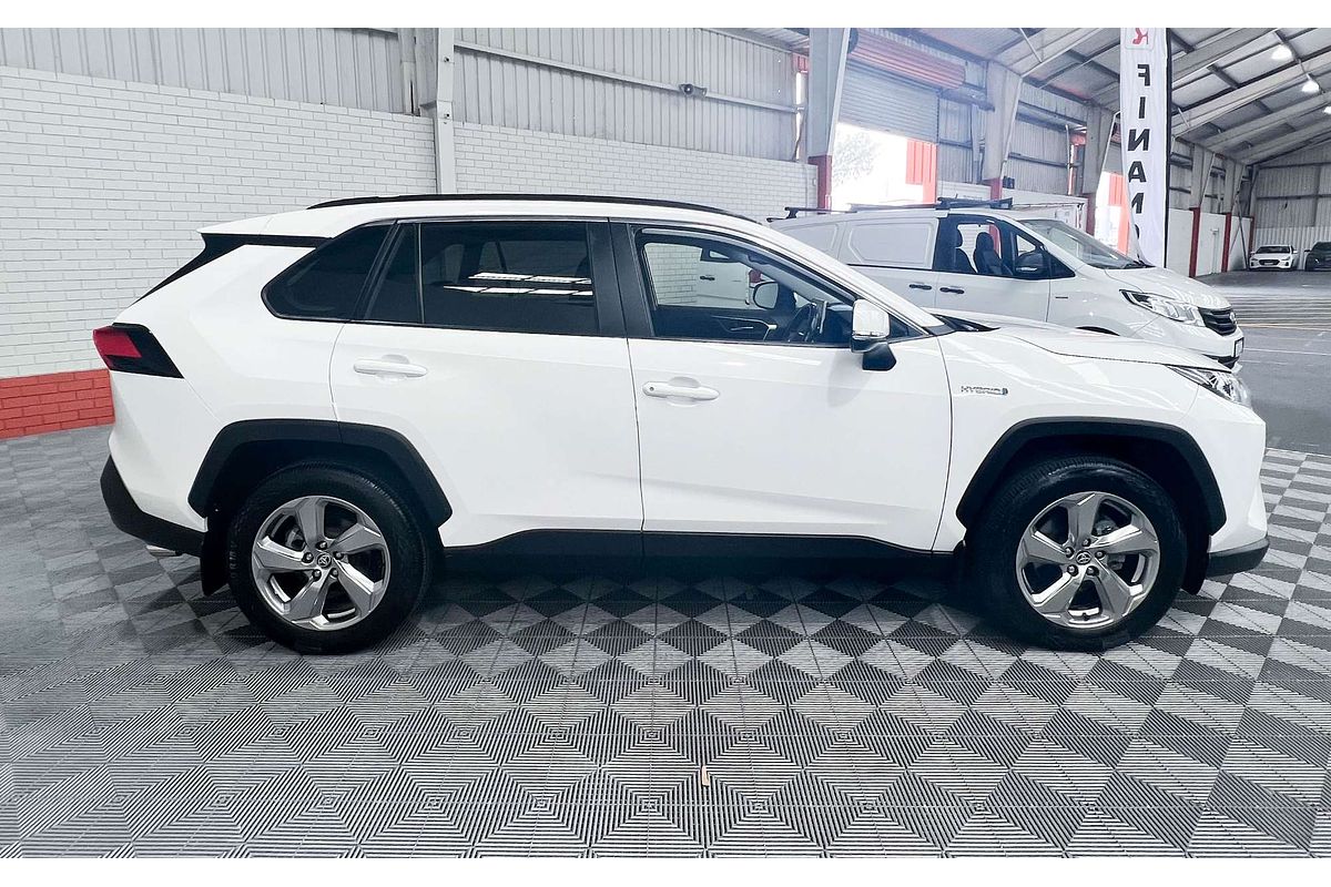 2020 Toyota RAV4 GXL AXAH54R