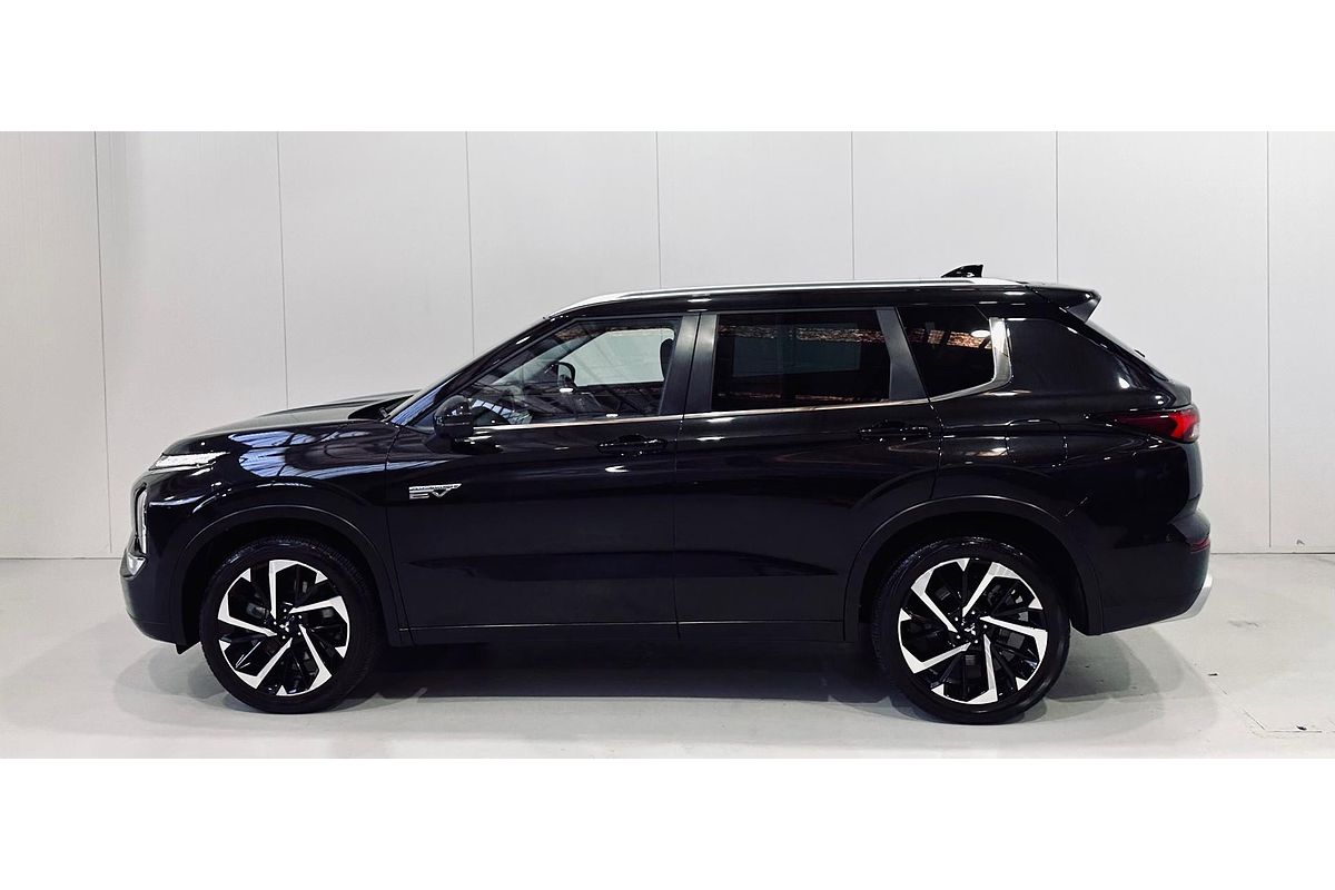 2022 Mitsubishi Outlander PHEV Aspire ZM AWD