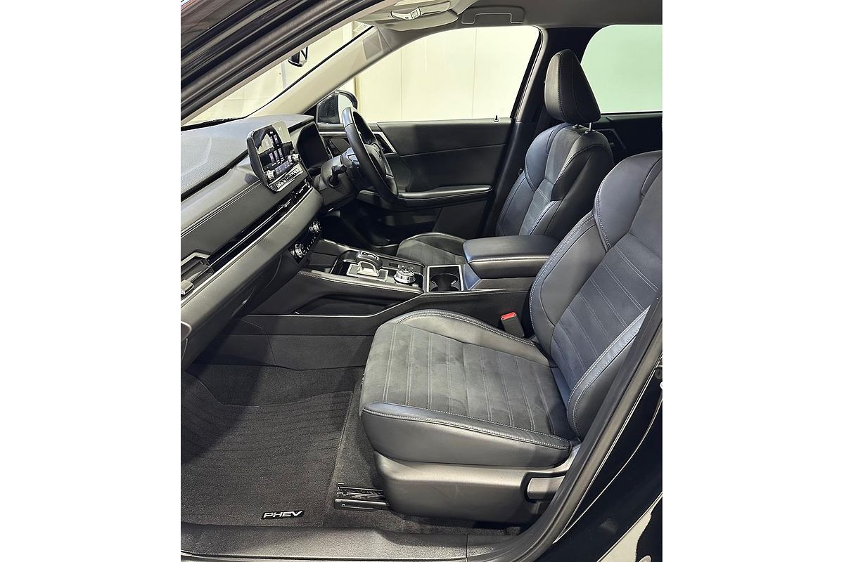 2022 Mitsubishi Outlander PHEV Aspire ZM AWD