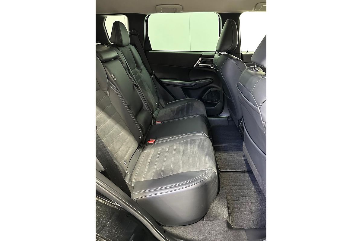 2022 Mitsubishi Outlander PHEV Aspire ZM AWD