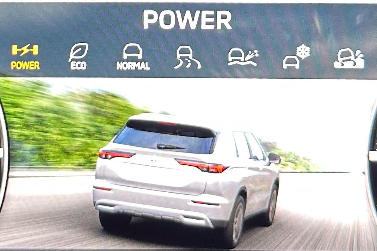 2022 Mitsubishi Outlander PHEV Aspire ZM AWD