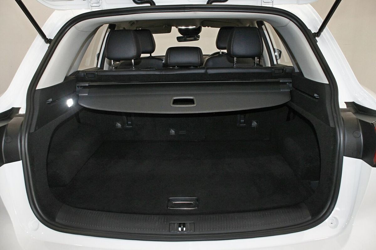 2022 MG HS Vibe SAS23