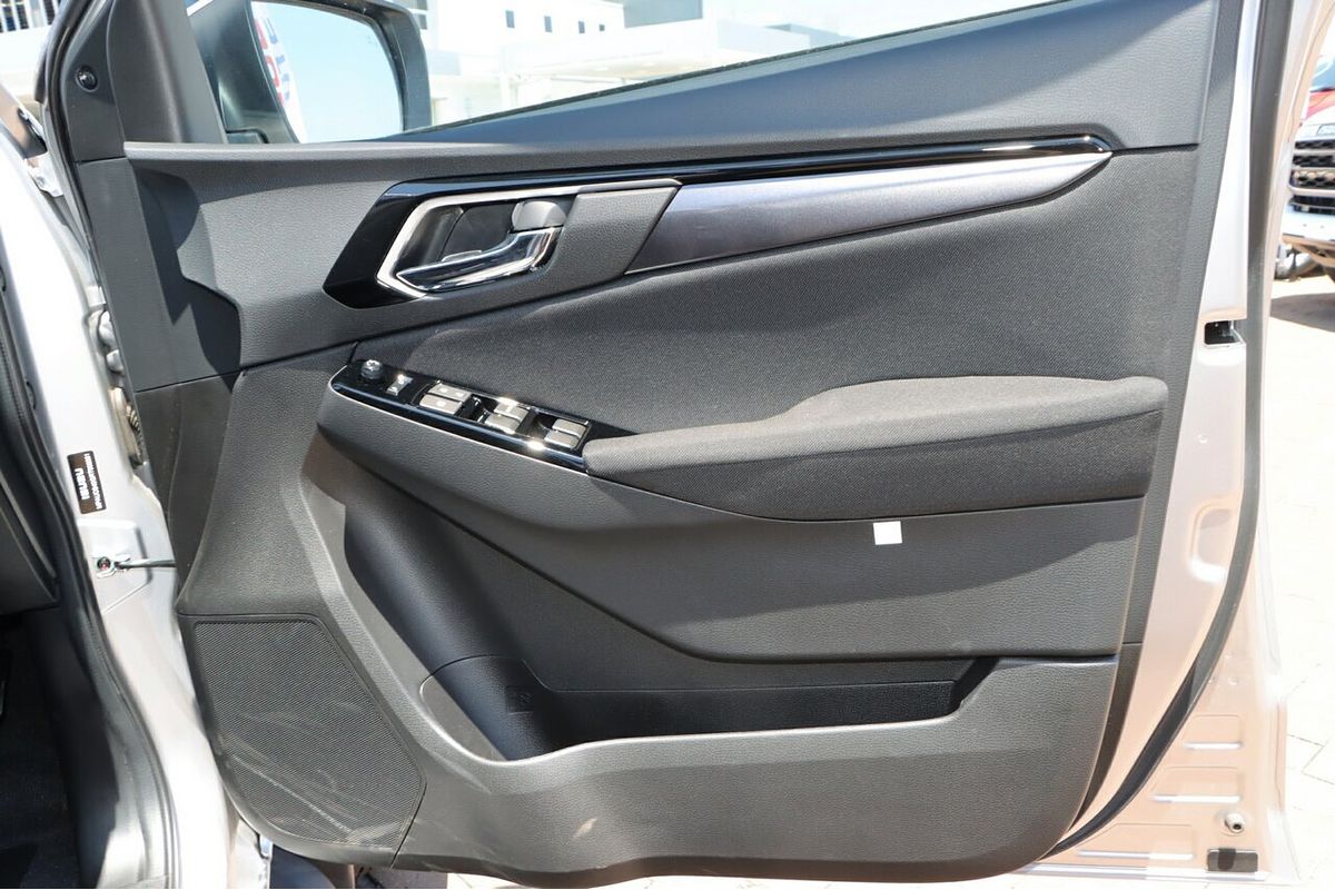 2024 Isuzu MU-X LS-U