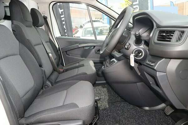 2024 Renault Trafic Pro X82 LWB
