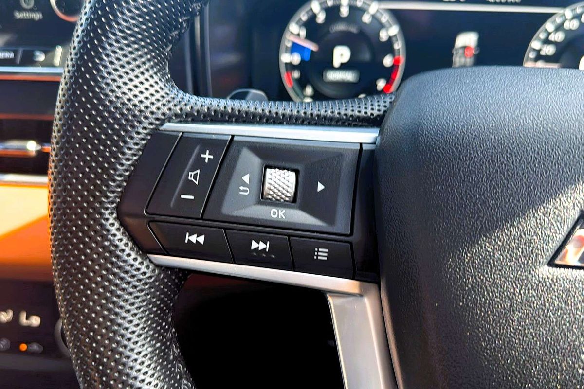 2023 Mitsubishi Outlander Exceed Tourer ZM
