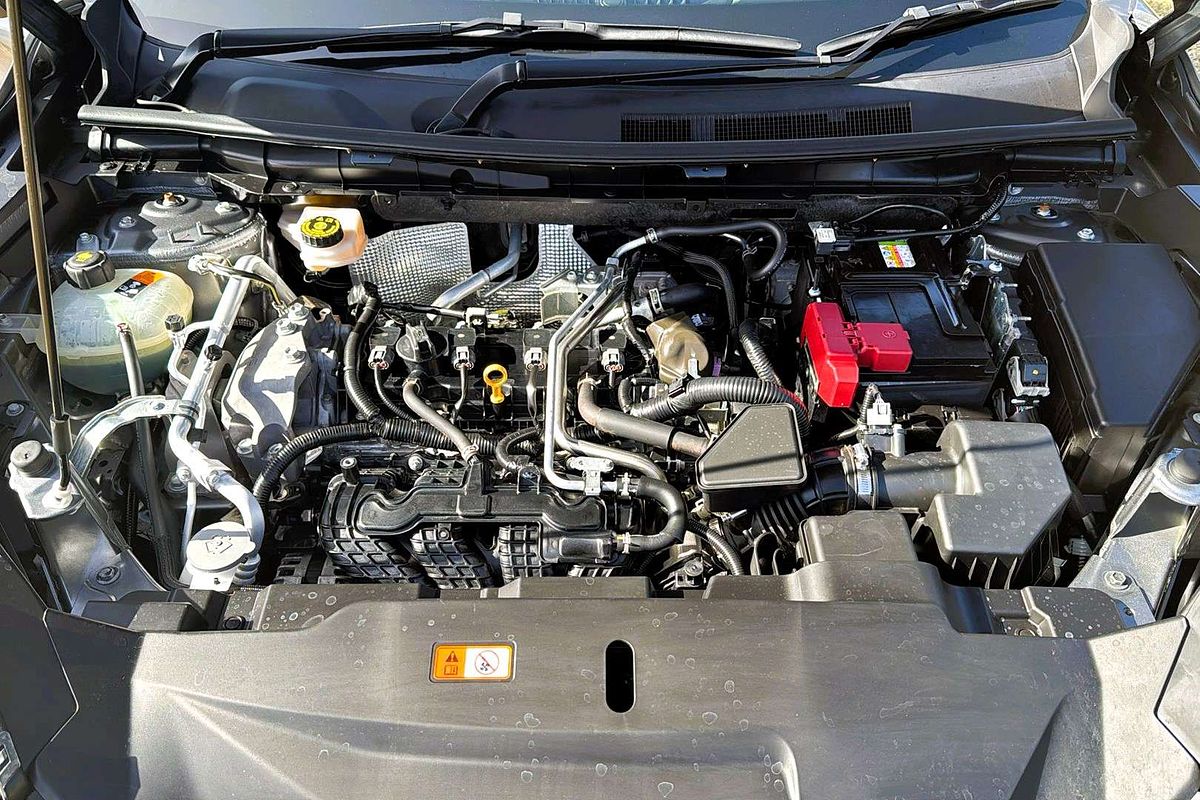 2023 Mitsubishi Outlander Exceed Tourer ZM