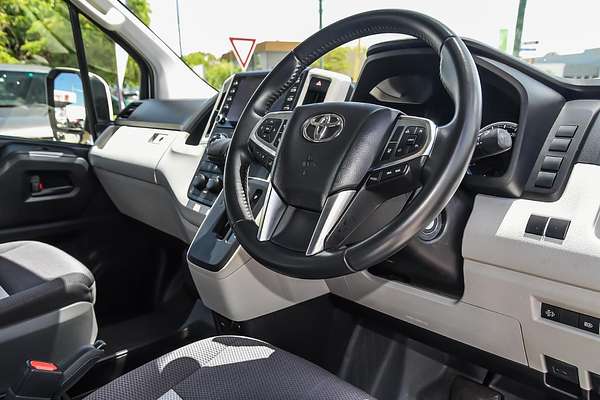 2021 Toyota Hiace Commuter GDH322R