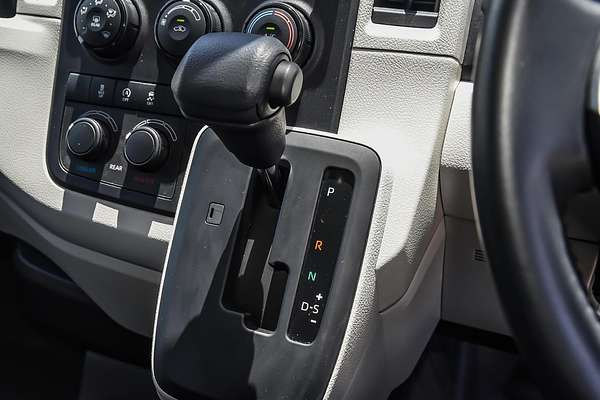 2021 Toyota Hiace Commuter GDH322R