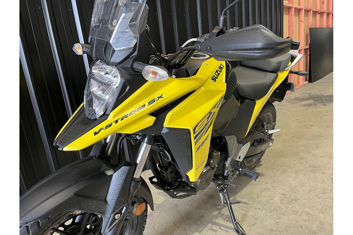 2024 Suzuki DS250