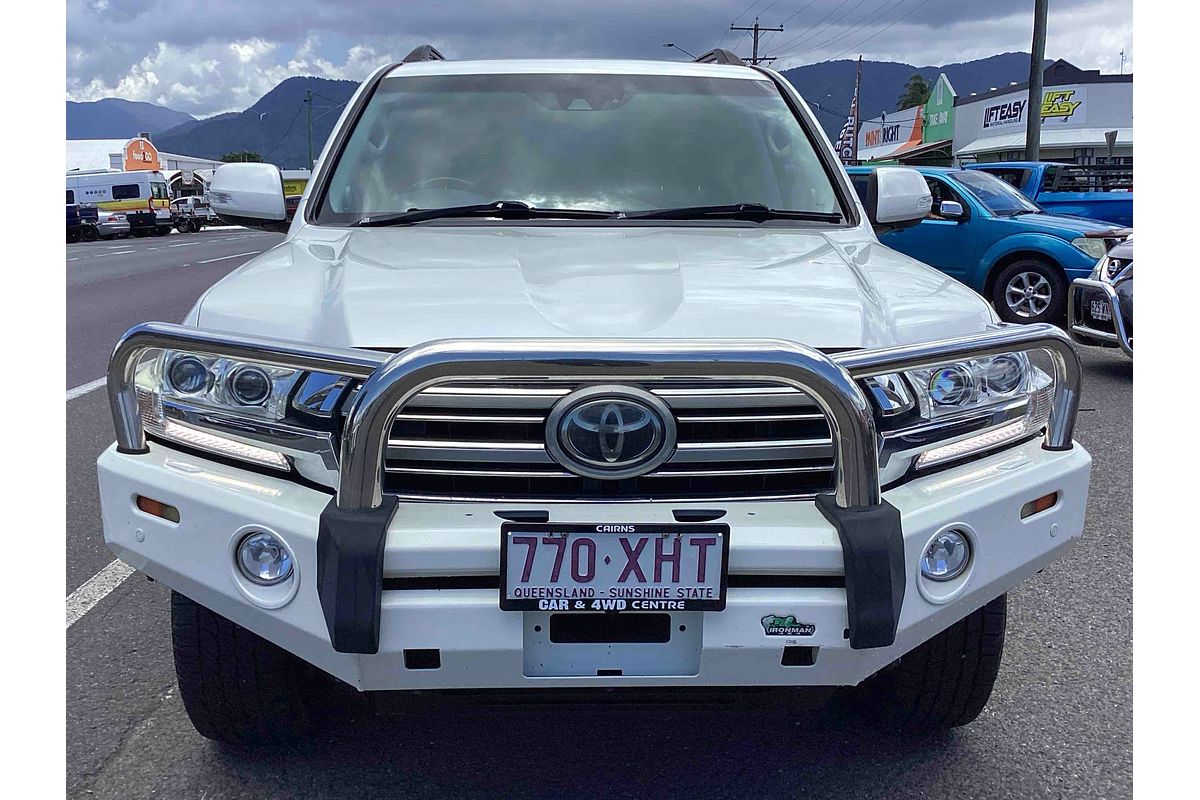 2017 Toyota Landcruiser Sahara VDJ200R